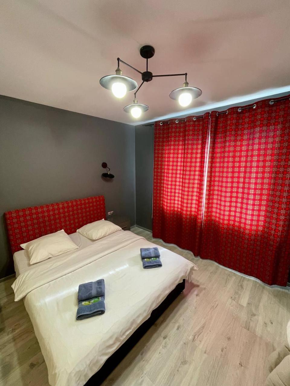Апартаменты Yes Silver Uzhhorod Exterior photo